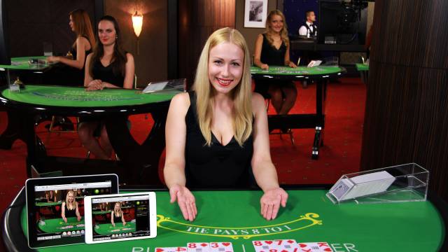 Live Dealer Baccarat at Online Casinos